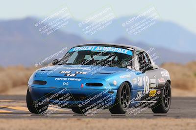 media/Feb-17-2024-Nasa AZ (Sat) [[ca3372609e]]/4-Race Group A/Session 2 Qualify (Turn 16)/